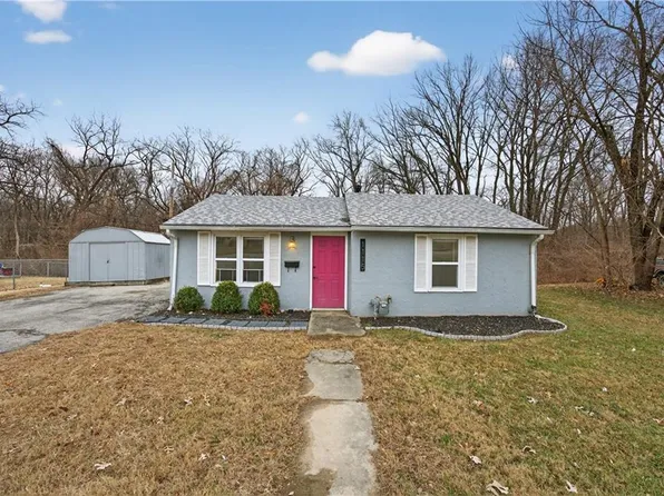 1115 S 49th Dr, Kansas City, KS 66106