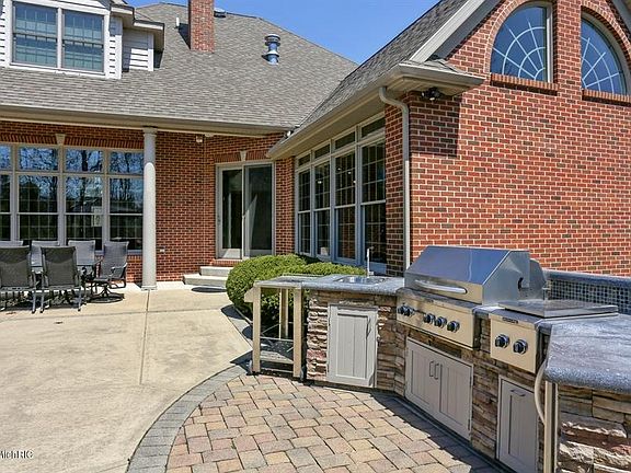 2nd image of 2872 Wyndwicke Dr