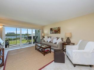 305 Goodlette Frank Rd S #C-304, Naples, FL 34102