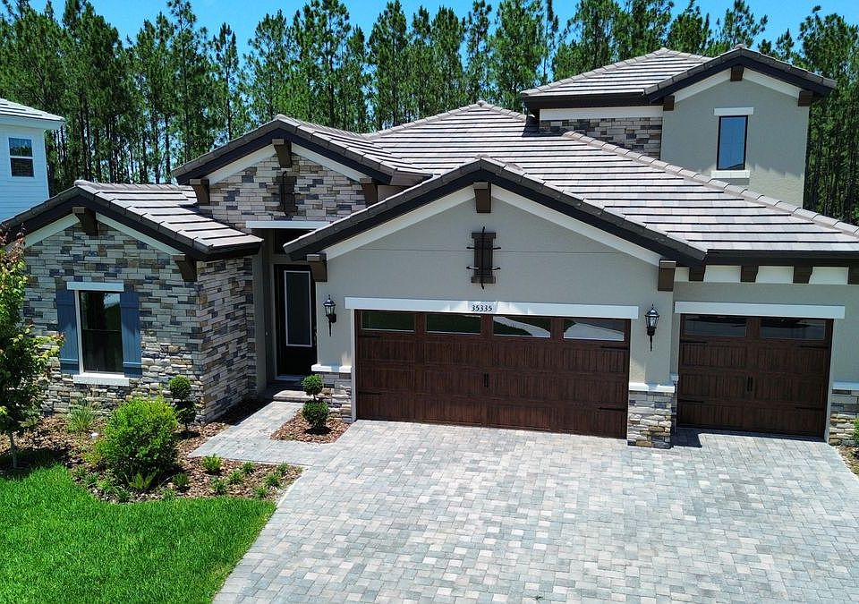 1st image of 35335 Big Hawk Dr