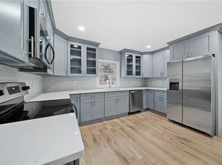 255 Madison St, Mastic Beach, NY 11951