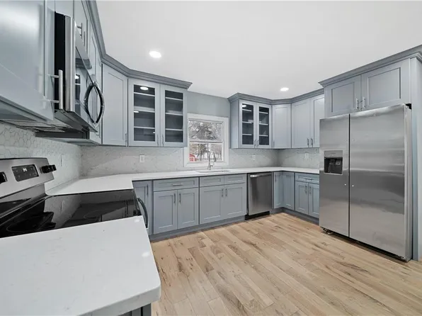255 Madison Street, Mastic Beach, NY 11951