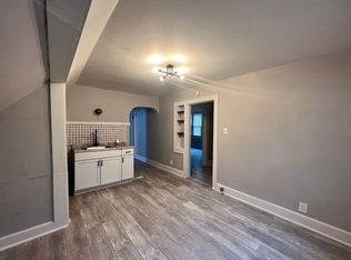 2484 W Chambers St, Milwaukee, WI 53206
