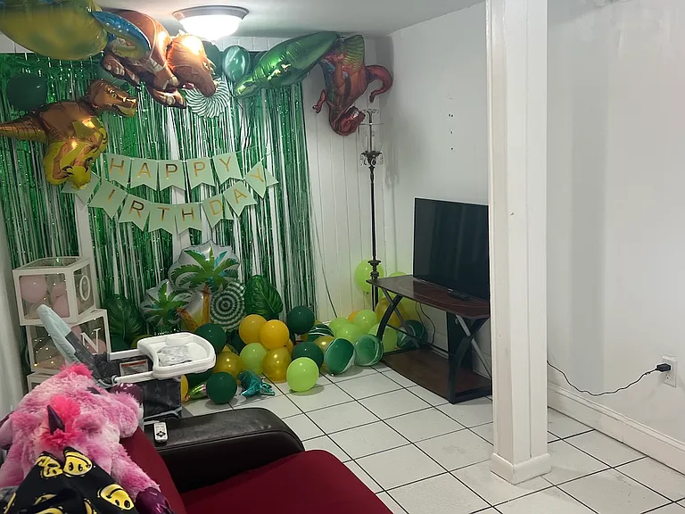 254 SW 66th Ave #1 — Photo 2