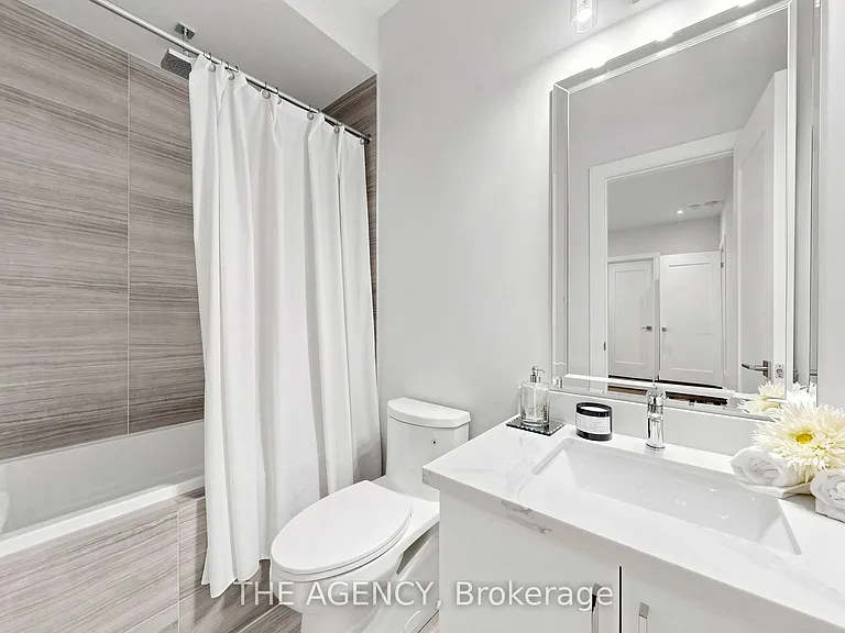 32 Conger St — Photo 34