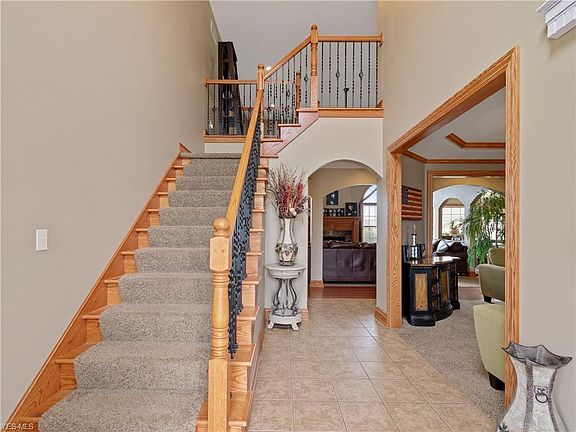 2nd image of 8476 Birchcrest St NW