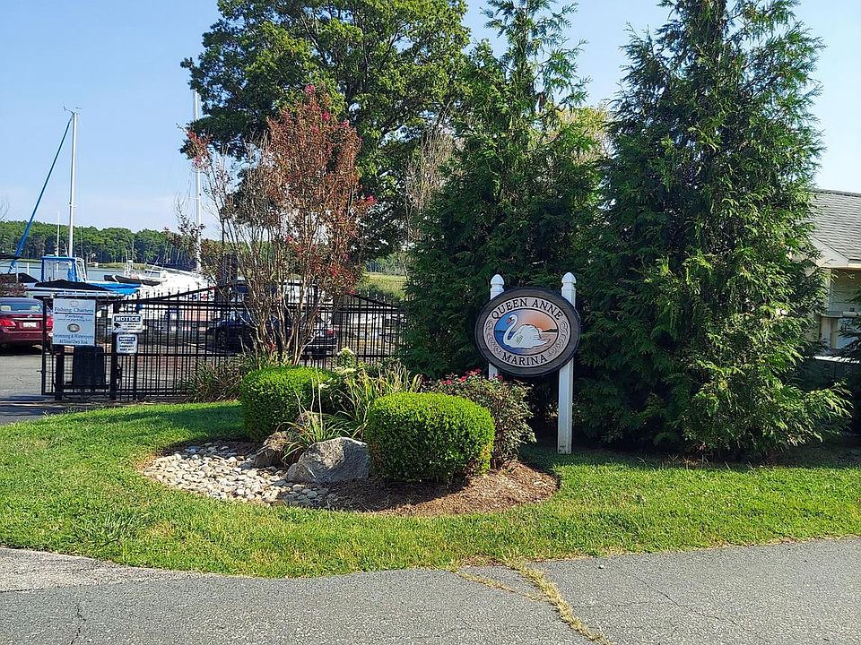 2nd image of 303 Queens Colony High Rd