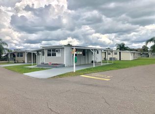 5122 Daisy St, Zephyrhills, FL 33541