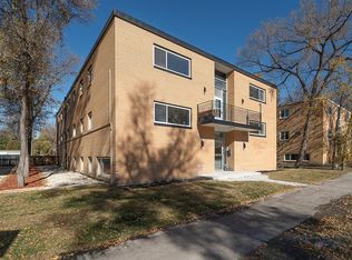 303 Stradbrook Ave #10, Winnipeg, MB R3L 0J5