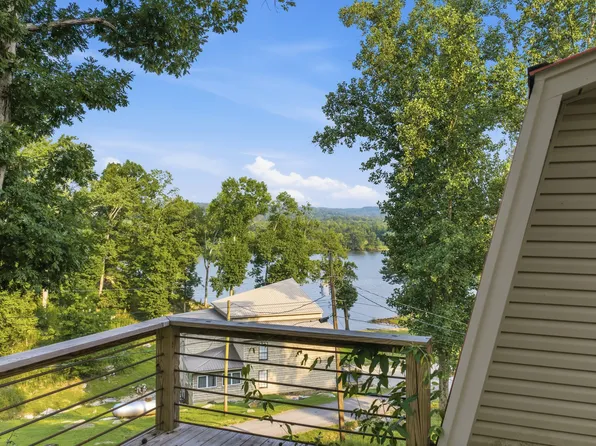 1124 Woodlawn Shores Rd, Sugar Tree, TN 38380
