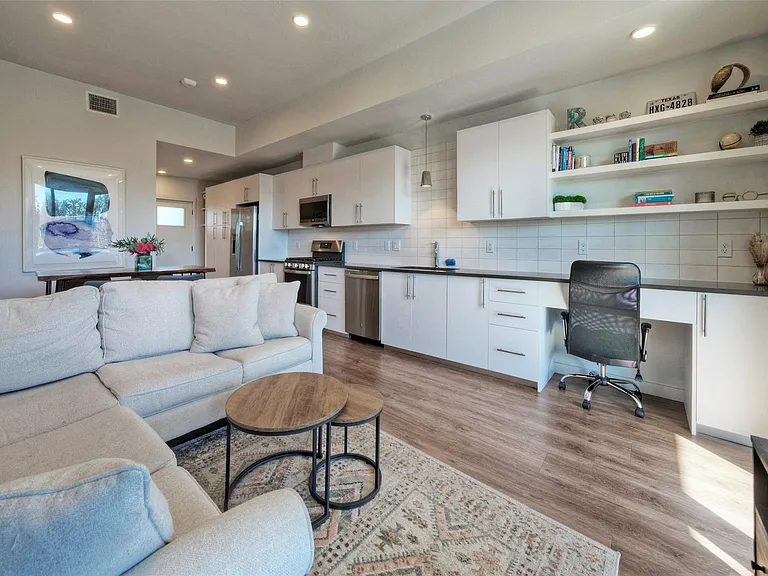4004 Banister Ln #207 — Photo 6