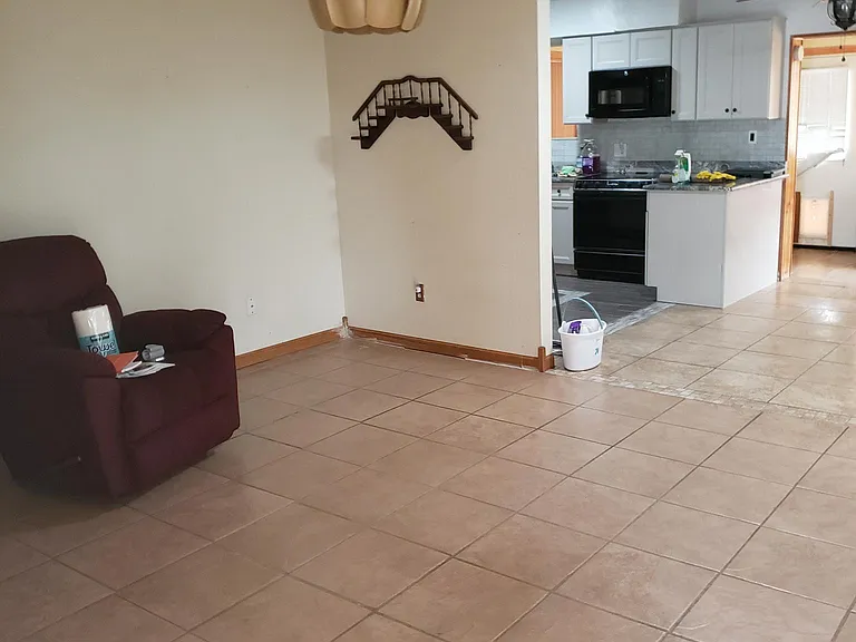 1546 S Lawther Dr — Photo 9