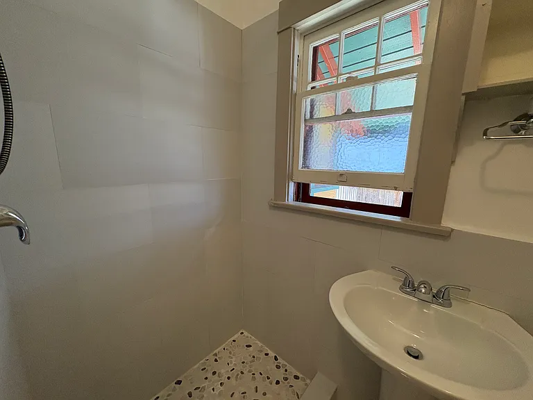 716 Stanley Ave — Photo 21