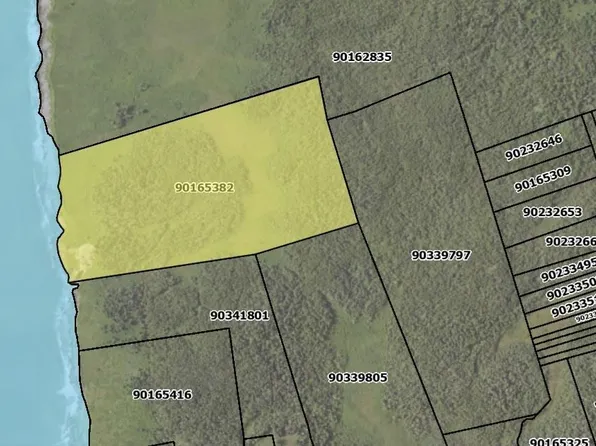 Cranberry Head Rd, Yarmouth, NS B5A 5H3