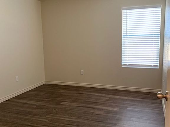 4th image of 815 S Harley Dr #C2c7f762c