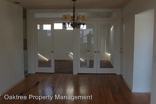 4th image of 445 S Emma Ave