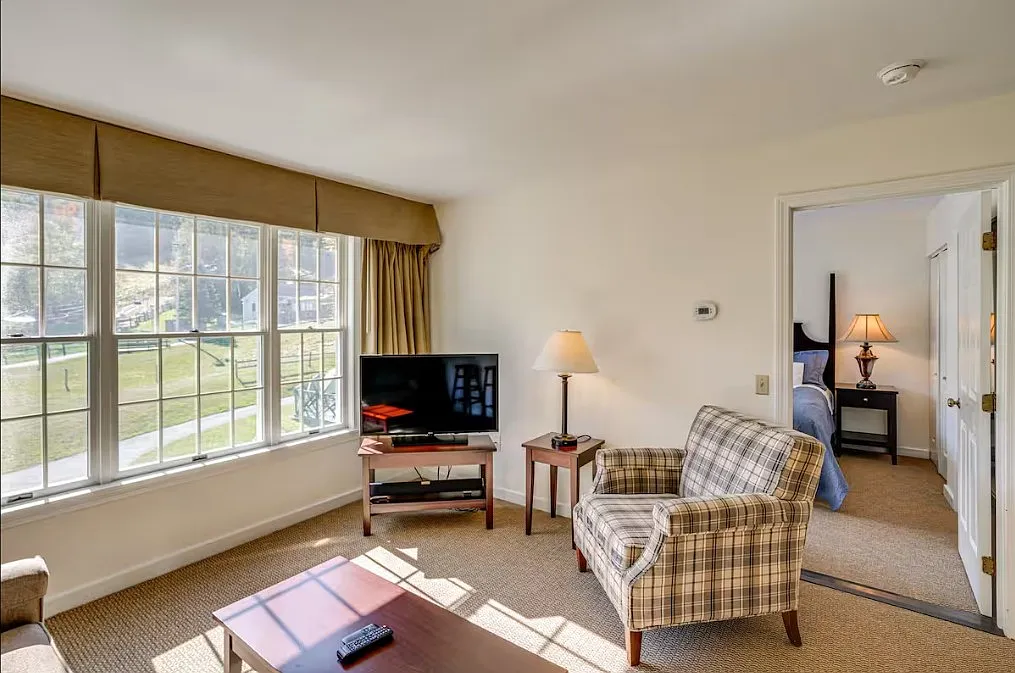 1 bed, 500 sqft, $2,100 — Photo 4