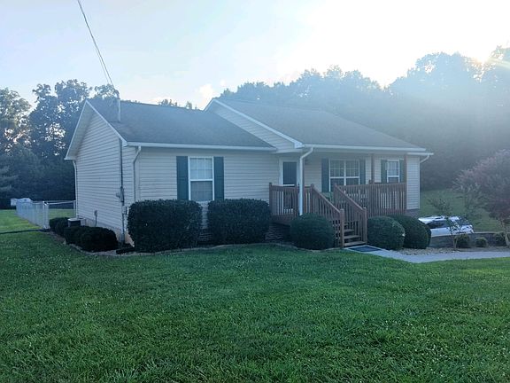2nd image of 617 Keene Cir