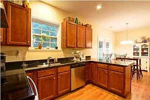 4th image of 3383 Walter Dr