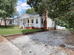 704 Perry Rd, Greenville, SC 29609