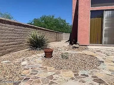 872 W Calle Carasol — Photo 17