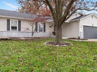 106 Mount Olympus Ct, Saint Peters, MO 63376