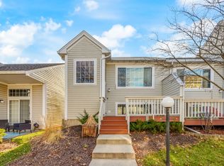 346 Springmist Ct, Bolingbrook, IL 60440