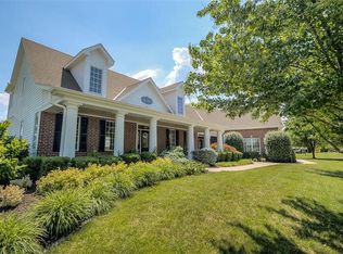 6111 Mashie Ct, Parkville, MO 64152