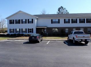 211 Cordell Cir, Jacksonville, NC 28540