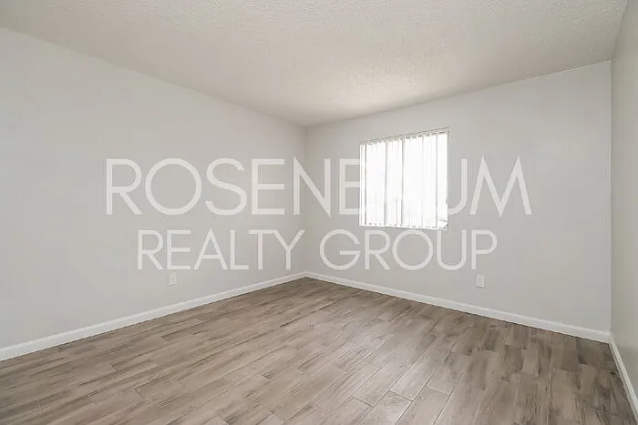 1050 W University Dr #202 — Photo 11