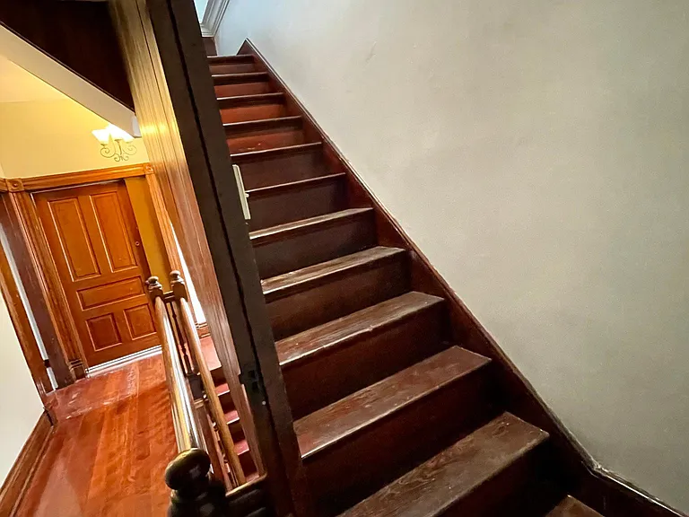 1627 Story Ave #2 — Photo 15
