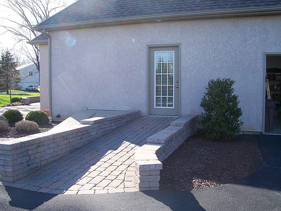 Paver Handicap Entrance
