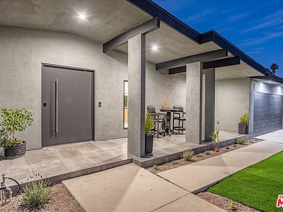3rd image of 5744 Wilhelmina Ave