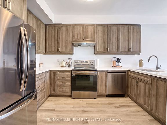 5th image of 461 Blackburn Dr #119