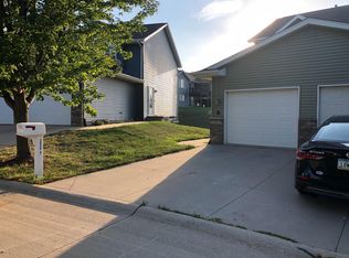 3820 37th Ave SW UNIT A, Cedar Rapids, IA 52404