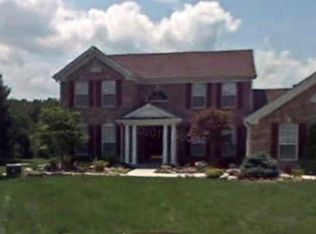 5857 Canterfield Ct, Weldon Spring, MO 63304
