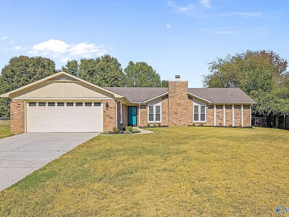 1st image of 1095 Kerr Dr SE