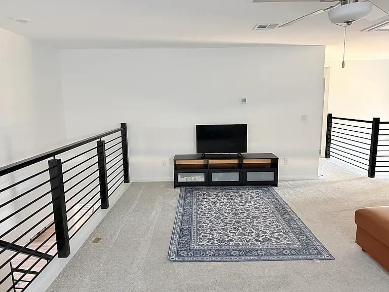 325 Andesite Trl — Photo 4