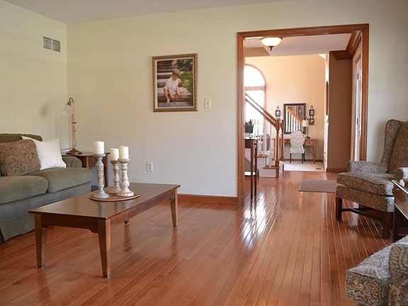 5th image of 115 Averys Way