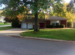 219 E 107th Ter, Kansas City, MO 64114