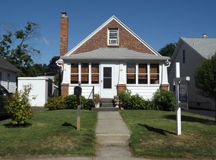 28 Clayton Pl, Albany, NY 12209