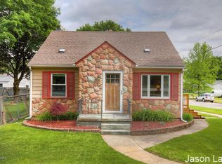 1503 Richmond St NW, Grand Rapids, MI 49504