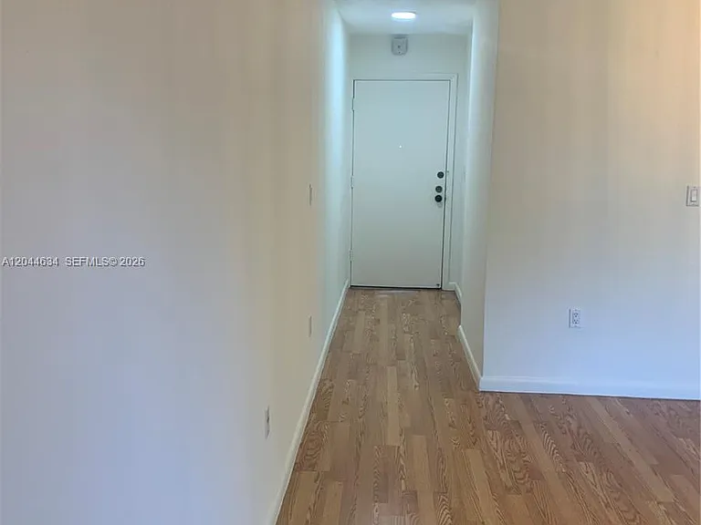 2460 SW 18th Ave #1205 — Photo 2