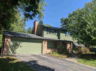 809 Robindale Cir, Rockford, IL 61107