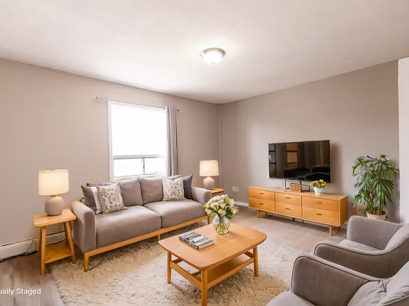 2620 16th St SW, Calgary, AB T2T 4G2