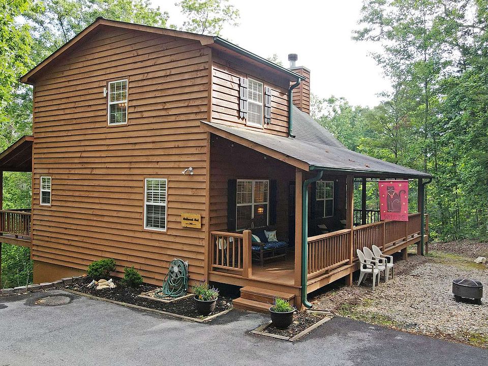 1st image of 248 Northwoods Cir