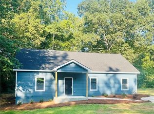 30 Hunters Cv, Powder Springs, GA 30127