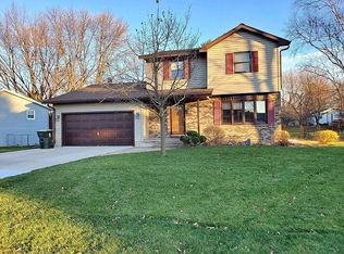 1183 Crossing Ridge Trl, Sun Prairie, WI 53590