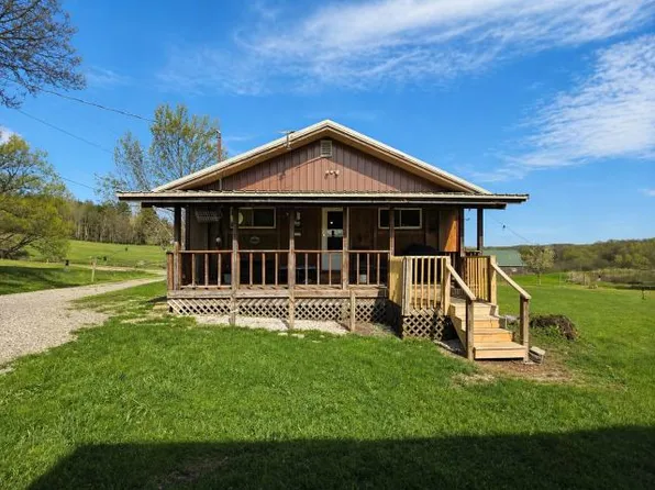 1529 Cornish Hill Rd, Bear Lake, PA 16402