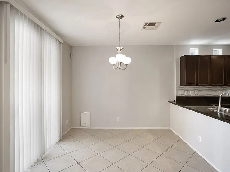 3640 Breman St — Photo 7